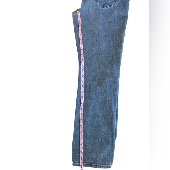 Levi’s Classic Straight Denim-size 6 - Picture 8 of 9